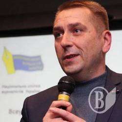 Назаренко обіцяє відсіяти «фейкових» журналістів і юридично захищати медійників Назаренко обіцяє відсіяти «фейкових» журналістів і юридично захищати медійників