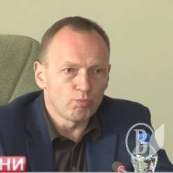 У школі вказали батькам «думати» здати грошей. Атрошенко «дав чортів» У школі вказали батькам «думати» здати грошей. Атрошенко «дав чортів»