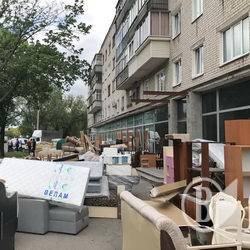Продовжився «віджим» магазину меблів у Чернігові Продовжився «віджим» магазину меблів у Чернігові