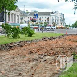 Асфальт на «стометрівці» здерли ще до завершення тендеру Асфальт на «стометрівці» здерли ще до завершення тендеру