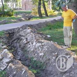 Навіть в Мордорі так не руйнують пам’ятки, як в давньоруському Чернігові Навіть в Мордорі так не руйнують пам’ятки, як в давньоруському Чернігові