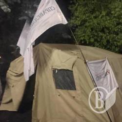 Як минула ніч під ВР для активістів руху «Справедливість» Як минула ніч під ВР для активістів руху «Справедливість»