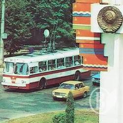 Транспортні негаразди Чернігова вирішать 40 нових тролейбусів, – вважає Атрошенко Транспортні негаразди Чернігова вирішать 40 нових тролейбусів, – вважає Атрошенко