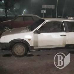 Крадії накидали 8 кришок люків у ВАЗ-2108 і вимкнули фари… Крадії накидали 8 кришок люків у ВАЗ-2108 і вимкнули фари…