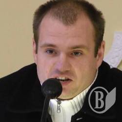 Оператора «ЧеLine» обплював депутат Оператора «ЧеLine» обплював депутат