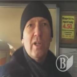 Атрошенко важає, що в поганому стані маршруток винні і самі чернігівці Атрошенко важає, що в поганому стані маршруток винні і самі чернігівці
