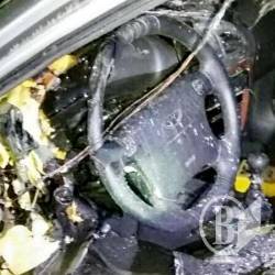 Спалахнула «Daewoo Nubira» й сусіднього «Sprinter-a» підсмажила Спалахнула «Daewoo Nubira» й сусіднього «Sprinter-a» підсмажила
