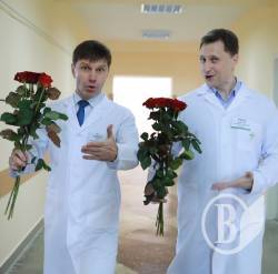 Працівники Philips в захваті від уваги чернігівських лікарів до своїх жінок Працівники Philips в захваті від уваги чернігівських лікарів до своїх жінок