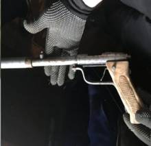 У двох місцевих у Любечі вилучено рушницю й саморобний пістоль У двох місцевих у Любечі вилучено рушницю й саморобний пістоль