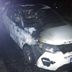 В центрі Чернігова вночі згорів Land Rover Discovery В центрі Чернігова вночі згорів Land Rover Discovery