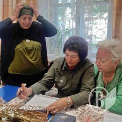 Поводитися зі сміттям не запізно повчитися й пенсіонеру Поводитися зі сміттям не запізно повчитися й пенсіонеру