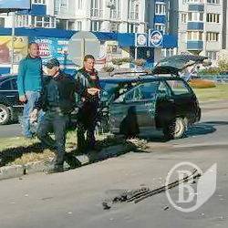 Збережіть лобове скло свого авто – пристібніться! Збережіть лобове скло свого авто – пристібніться!