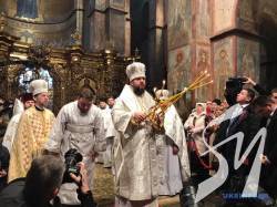 На Софіївській площі столиці віруючі зібралися на святкове богослужіння На Софіївській площі столиці віруючі зібралися на святкове богослужіння