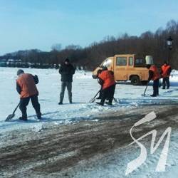 До меморіалу Героям Крут прорвемося й крізь сніги До меморіалу Героям Крут прорвемося й крізь сніги