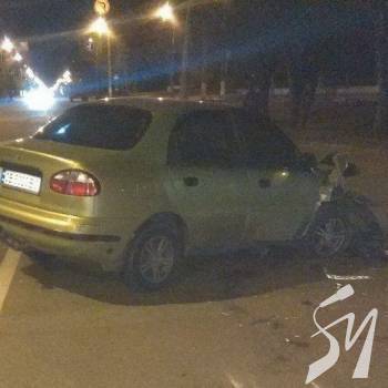 ВАЗ із Києва пішов у лобову ВАЗ із Києва пішов у лобову