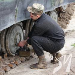 На Чернігівщини проводять сучасну підготовку танкових екіпажів На Чернігівщини проводять сучасну підготовку танкових екіпажів