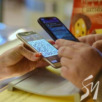 Vodafone   WOW Done    cashless 