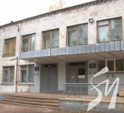 Через гепат А у чернігівській школі призупинили навчання Через гепат А у чернігівській школі призупинили навчання