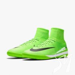   Nike Mercurial