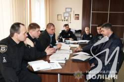 Поліція Чернігівської області охоронятиме публічний порядок разом з громадськими формуваннями Поліція Чернігівської області охоронятиме публічний порядок разом з громадськими формуваннями