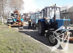 Працюють не лише медики, а й комунальні служби Чернігова Працюють не лише медики, а й комунальні служби Чернігова