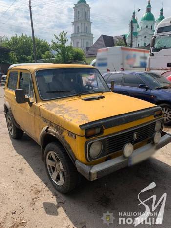 Киянин після застілля вкрав автомобіль у козельчанина Киянин після застілля вкрав автомобіль у козельчанина