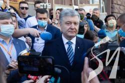 Проти Порошенка готують дві справи щодо хуліганства, - адвокат Проти Порошенка готують дві справи щодо хуліганства, - адвокат