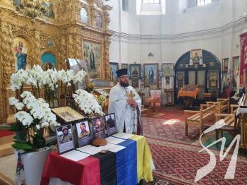 У Чернігові помолилися за загиблих у червні Захисників України У Чернігові помолилися за загиблих у червні Захисників України