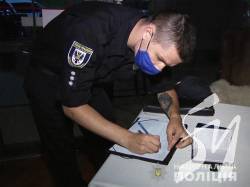 Поліція Чернігівщини на вихідних провела рейди по розважальних закладах Поліція Чернігівщини на вихідних провела рейди по розважальних закладах