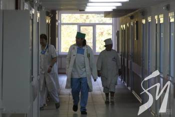 В Україні можуть посилити відповідальність за напади на медиків В Україні можуть посилити відповідальність за напади на медиків
