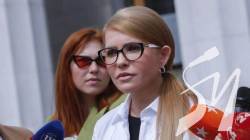 Юлія Тимошенко: Країну затягують у борги і змушують утримувати «наглядачів» за свій рахунок Юлія Тимошенко: Країну затягують у борги і змушують утримувати «наглядачів» за свій рахунок