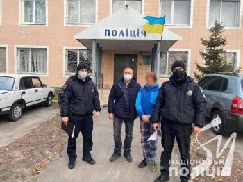У Сновську розшукали 14-річну дівчину, яка після сварки з батьками пішла з дому У Сновську розшукали 14-річну дівчину, яка після сварки з батьками пішла з дому