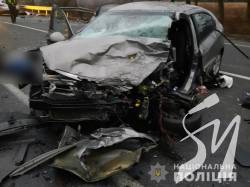 Двоє загиблих та четверо поранених - поліція Чернігівщини шукає свідків ДТП Двоє загиблих та четверо поранених - поліція Чернігівщини шукає свідків ДТП