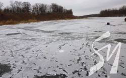Рятувальники Борзнянщини врятували любителя зимової риболовлі Рятувальники Борзнянщини врятували любителя зимової риболовлі