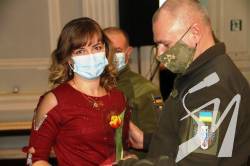 На Чернігівщині привітали жінок-членів родин загиблих воїнів На Чернігівщині привітали жінок-членів родин загиблих воїнів