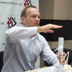 Мер Чернігова став співвласником агрокомпанії Мер Чернігова став співвласником агрокомпанії