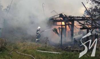 Без ДТП, але з 7 пожежами - як пройшла доба на Чернігівщині