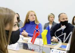 �������� ���/��� ������ ����������� ��������� � ������� �����-��������� ����������� ������