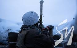 Російські окупанти від ранку обстрілюють позиції ООС: загинув український захисник Російські окупанти від ранку обстрілюють позиції ООС: загинув український захисник