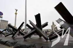 Заводи Ахметова-Новинського почали робити пластини для бронежилетів і протитанкові їжаки Заводи Ахметова-Новинського почали робити пластини для бронежилетів і протитанкові їжаки