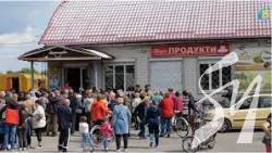 У мікрорайоні Бобровиця у Чернігові працює волонтерський центр: продукти, гаряча їжа та будматеріали У мікрорайоні Бобровиця у Чернігові працює волонтерський центр: продукти, гаряча їжа та будматеріали