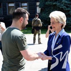 Єврокомісія підготує оцінку щодо надання Україні статусу кандидата наступного тижня – фон дер Ляєн Єврокомісія підготує оцінку щодо надання Україні статусу кандидата наступного тижня – фон дер Ляєн