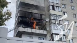Врятували дітей та дорослих: у центрі Чернігова горіли дві квартири та балкон