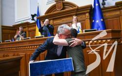 Ми будемо з вами до перемоги: президент Литви привітав Україну із Днем Незалежності Ми будемо з вами до перемоги: президент Литви привітав Україну із Днем Незалежності