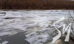 Ще одна переправа через Десну на Чернігівщині не працює через погоду Ще одна переправа через Десну на Чернігівщині не працює через погоду