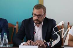 У Чернігівській ОВА визнали факт неповернення половини волонтерів з-за кордону У Чернігівській ОВА визнали факт неповернення половини волонтерів з-за кордону