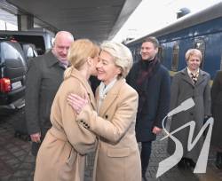 Урсула фон дер Ляєн із єврокомісарами прибула до України Урсула фон дер Ляєн із єврокомісарами прибула до України