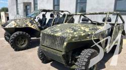 Чернігівські волонтери власноруч створюють багі на фронт Чернігівські волонтери власноруч створюють багі на фронт