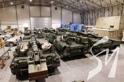 Україна отримала з Норвегії вісім танків Leopard 2