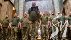 В Україні відбувся випуск військових капеланів В Україні відбувся випуск військових капеланів